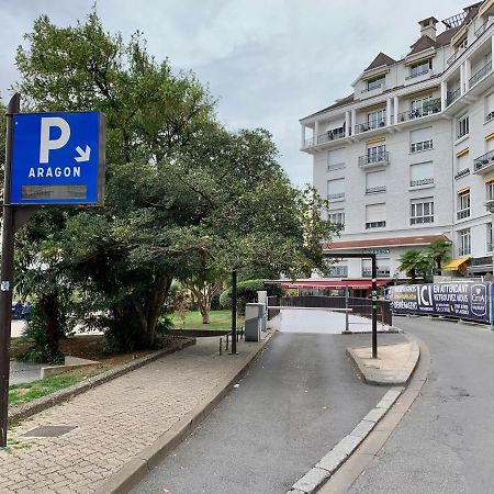 Quartier Du Chateau, Superbe Appartement Avec Parking Pau Zewnętrze zdjęcie