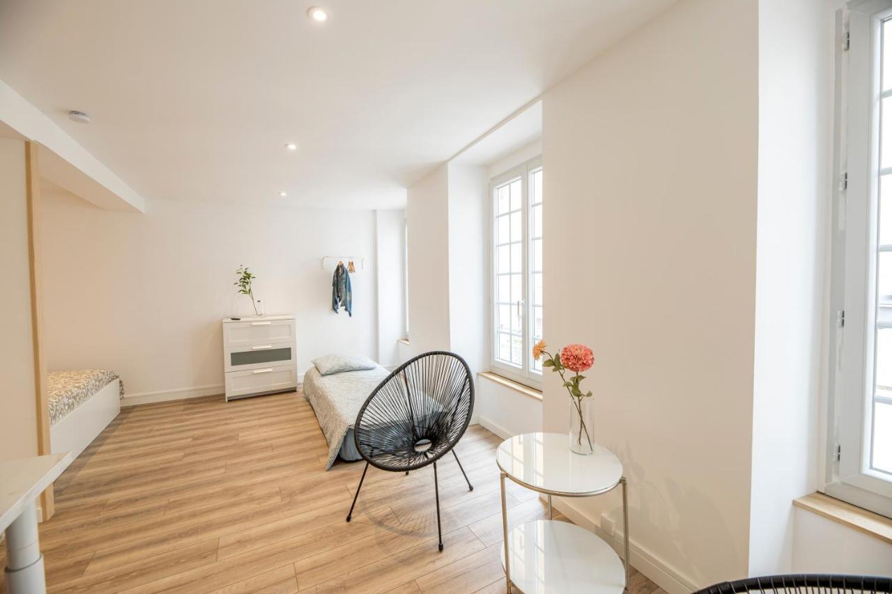 Quartier Du Chateau, Superbe Appartement Avec Parking Pau Zewnętrze zdjęcie