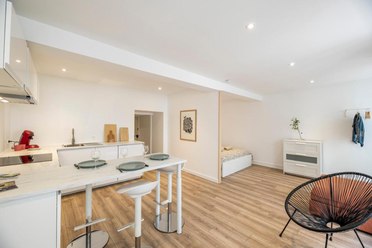 Quartier Du Chateau, Superbe Appartement Avec Parking Pau Zewnętrze zdjęcie