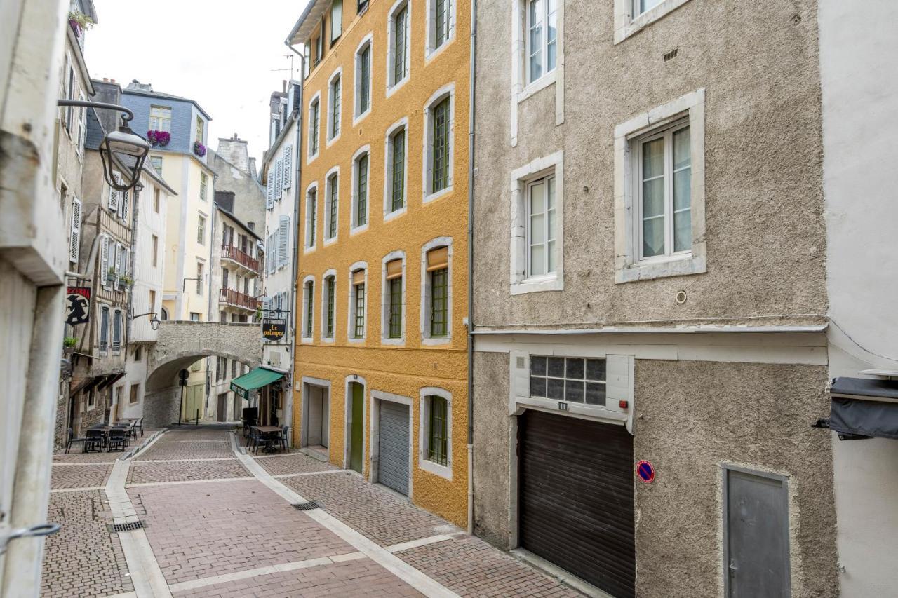 Quartier Du Chateau, Superbe Appartement Avec Parking Pau Zewnętrze zdjęcie