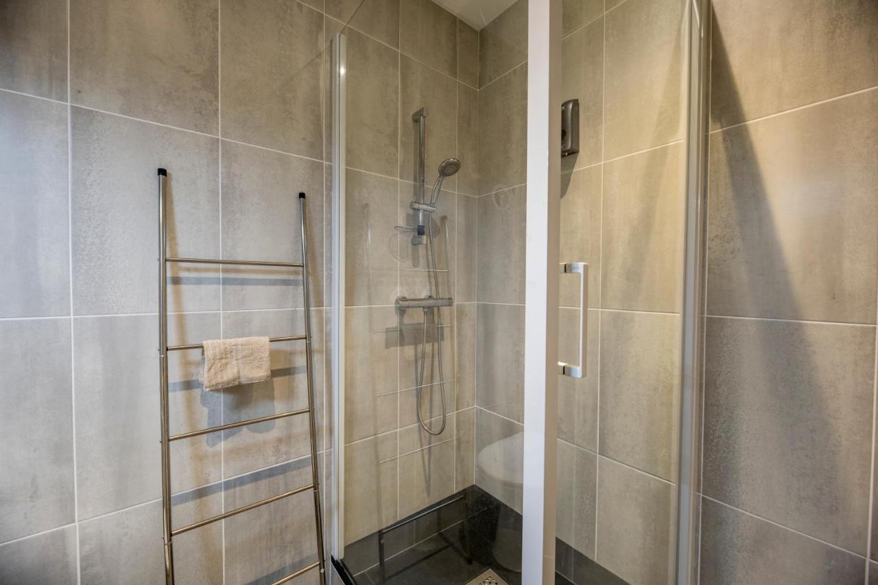 Quartier Du Chateau, Superbe Appartement Avec Parking Pau Zewnętrze zdjęcie