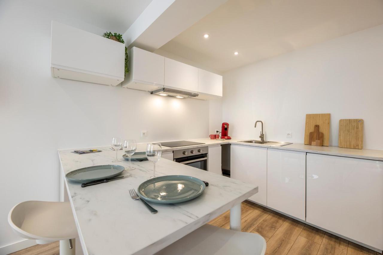 Quartier Du Chateau, Superbe Appartement Avec Parking Pau Zewnętrze zdjęcie