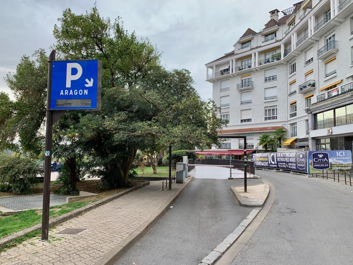 Quartier Du Chateau, Superbe Appartement Avec Parking Pau Zewnętrze zdjęcie