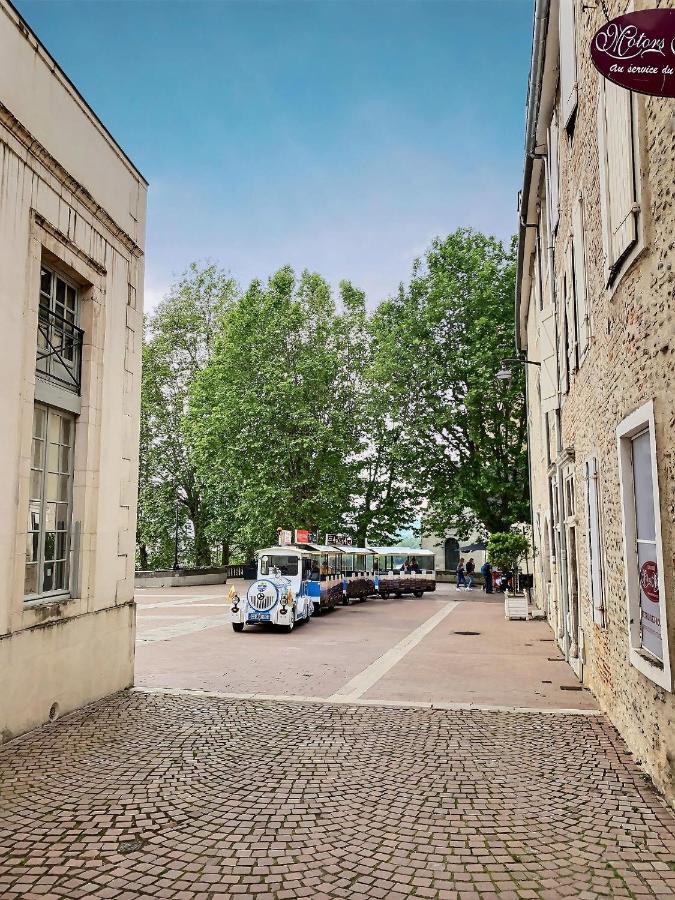 Quartier Du Chateau, Superbe Appartement Avec Parking Pau Zewnętrze zdjęcie
